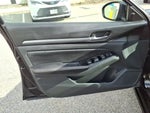 2024 Altima Thumbnail 12
