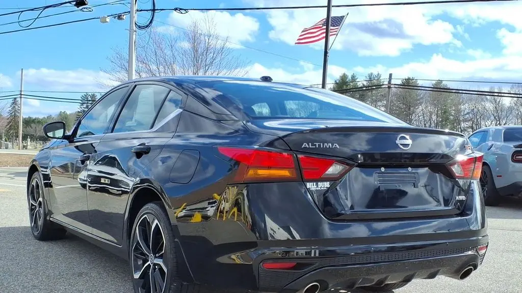 2024 Nissan Altima 2.5 SR