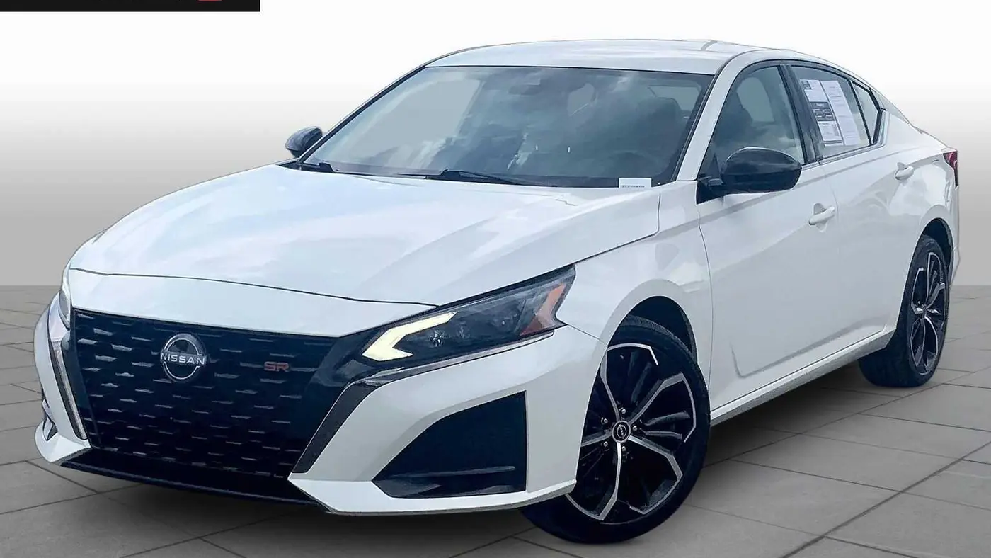 Preowned 2024 Nissan Altima 2.5 SR for Sale