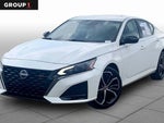 2024 Altima Thumbnail 1