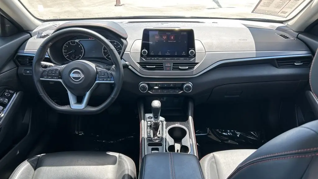 2025 Nissan Altima 2.5 SR