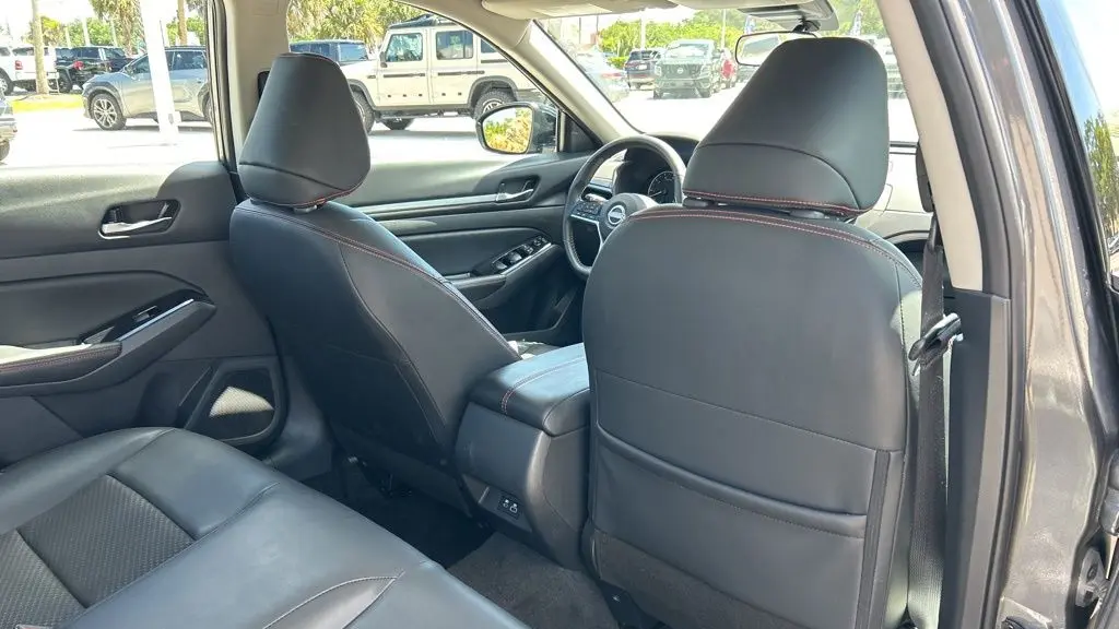 2025 Nissan Altima 2.5 SR