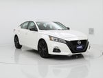 2022 Altima Thumbnail 1