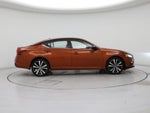 2022 Altima Thumbnail 7