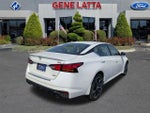2023 Altima Thumbnail 7