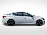 2023 Altima Thumbnail 9