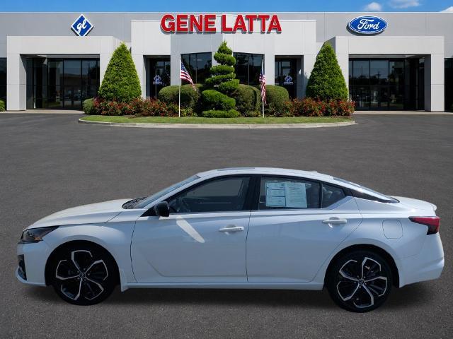 2023 Nissan Altima - $21,500