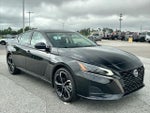2024 Altima Thumbnail 2