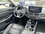2024 Altima Thumbnail 19