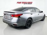 2022 Altima Thumbnail 7