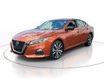 2022 Altima Thumbnail 2