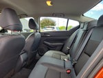 2022 Altima Thumbnail 11