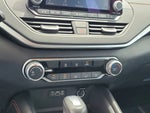 2022 Altima Thumbnail 27