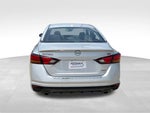 2023 Altima Thumbnail 20