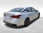 2023 Altima Thumbnail 21