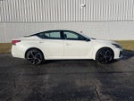 2024 Altima Thumbnail 9