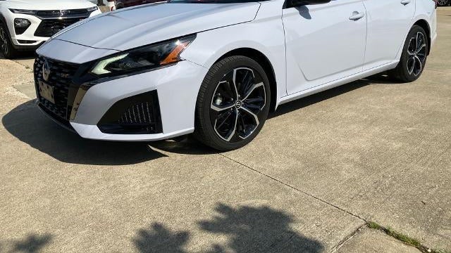 Preowned 2024 Nissan Altima 2.5 SR for Sale