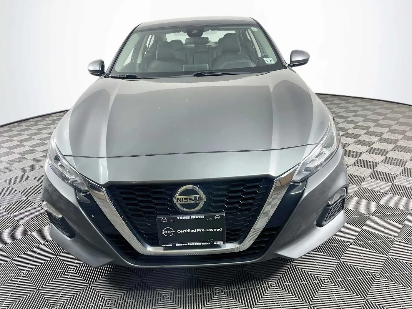 2022 Nissan Altima - $14,995