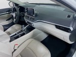 2022 Altima Thumbnail 24