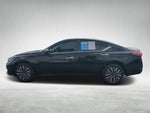 2023 Altima Thumbnail 25