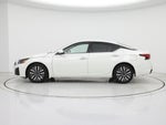2023 Altima Thumbnail 3