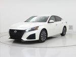 2023 Altima Thumbnail 4