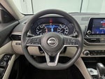 2023 Altima Thumbnail 10