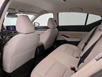 2023 Altima Thumbnail 19