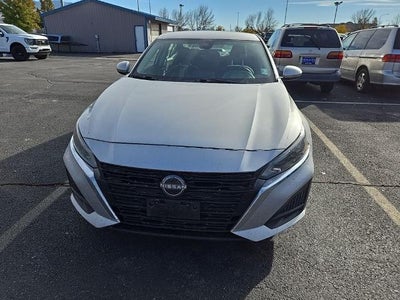 2023 Nissan Altima 2.5 SV 4DR Sedan