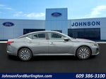 2023 Altima Thumbnail 2
