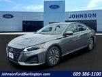 2023 Altima Thumbnail 4