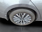 2023 Altima Thumbnail 13