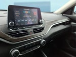 2023 Altima Thumbnail 32