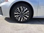 2024 Altima Thumbnail 11