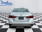 2024 Altima Thumbnail 4