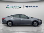 2024 Altima Thumbnail 5