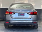 2024 Altima Thumbnail 4