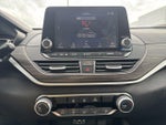 2024 Altima Thumbnail 19