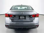2024 Altima Thumbnail 6