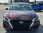 2024 Altima Thumbnail 2