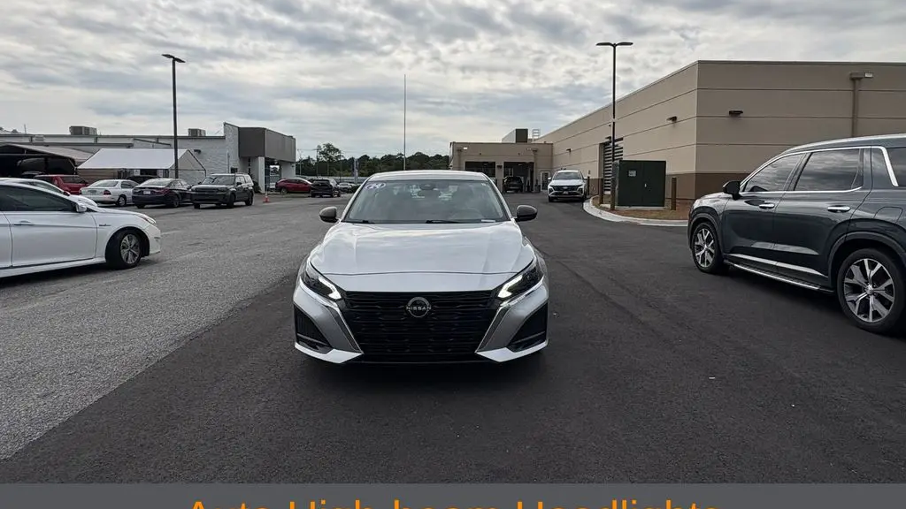 2024 Nissan Altima 2.5 SV