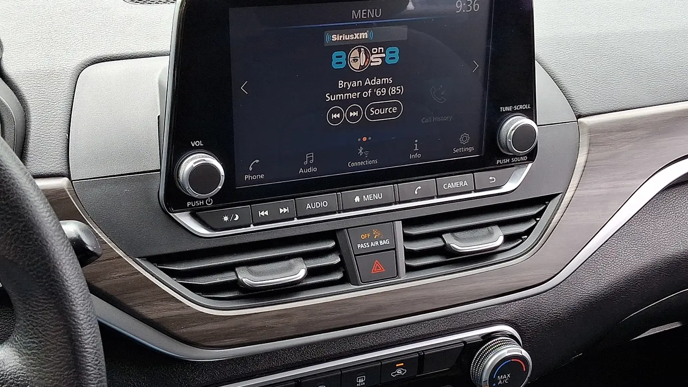 2024 Nissan Altima 2.5 SV