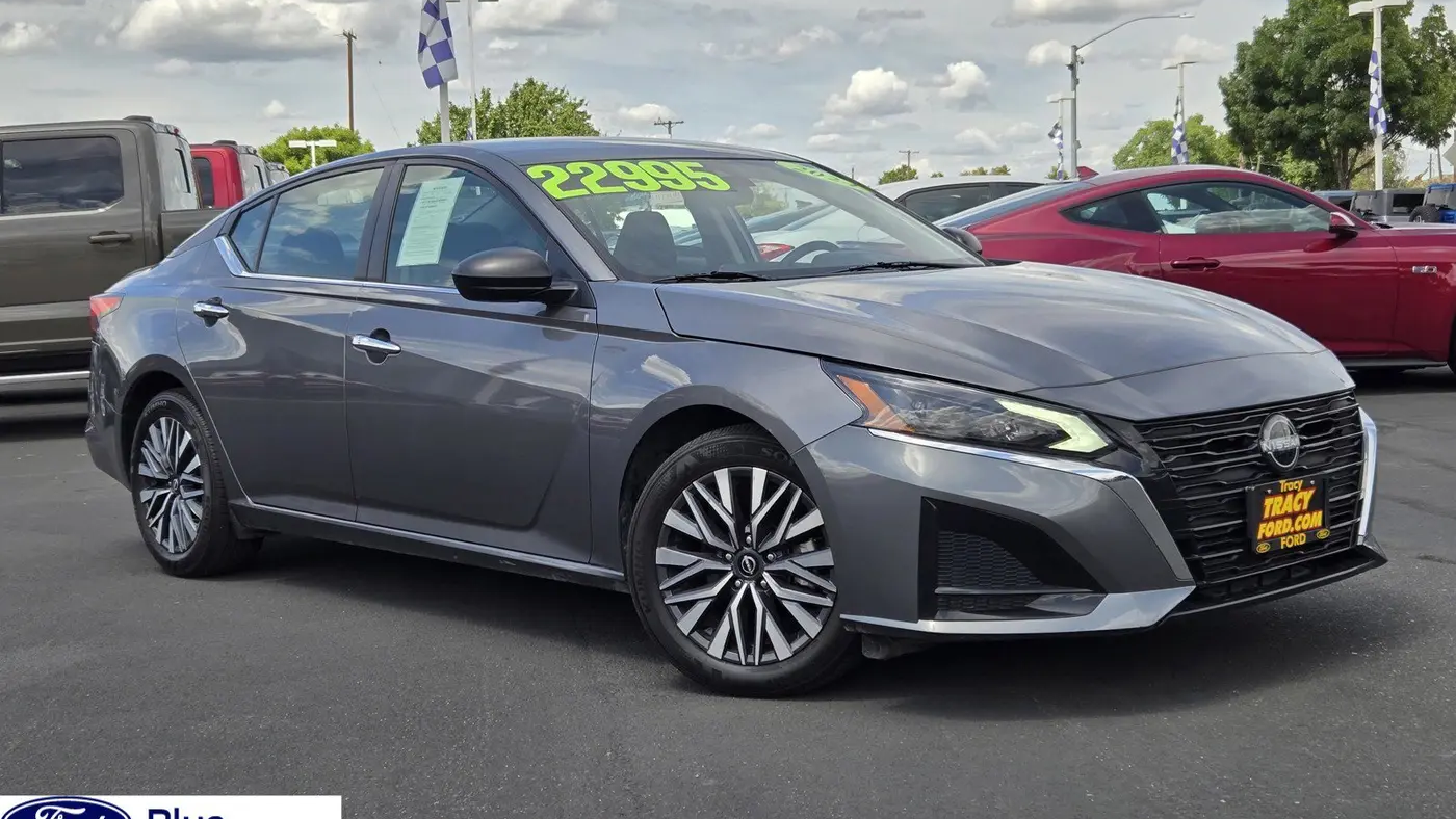 Preowned 2024 Nissan Altima 2.5 SV for Sale