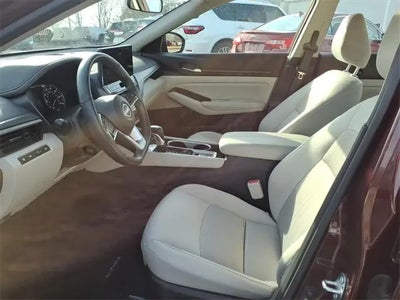 2024 Nissan Altima 2.5 SV 4DR Sedan