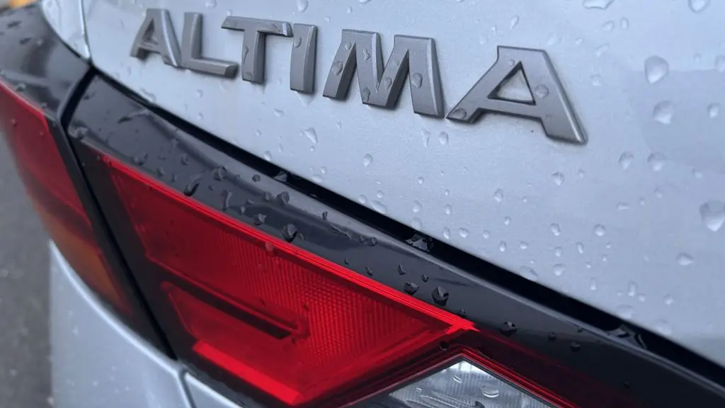 2024 Nissan Altima 2.5 SV