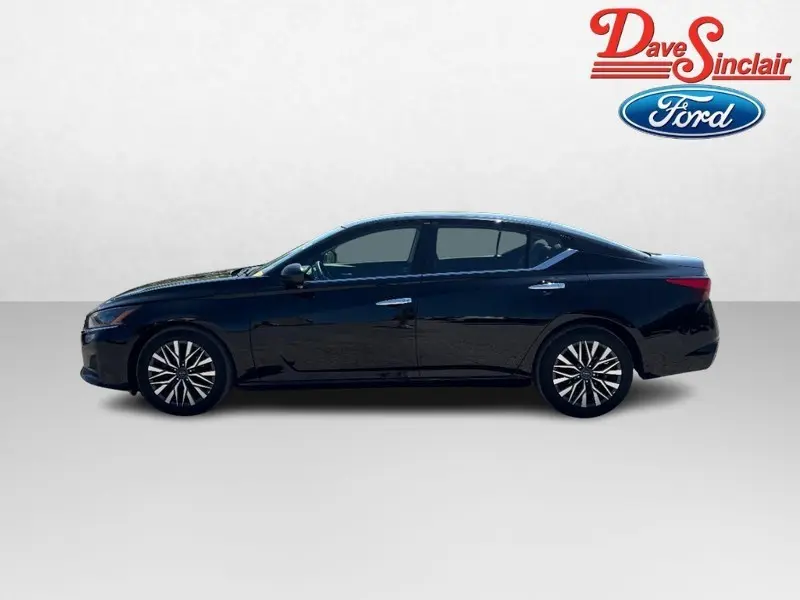 2025 Nissan Altima - $21,995