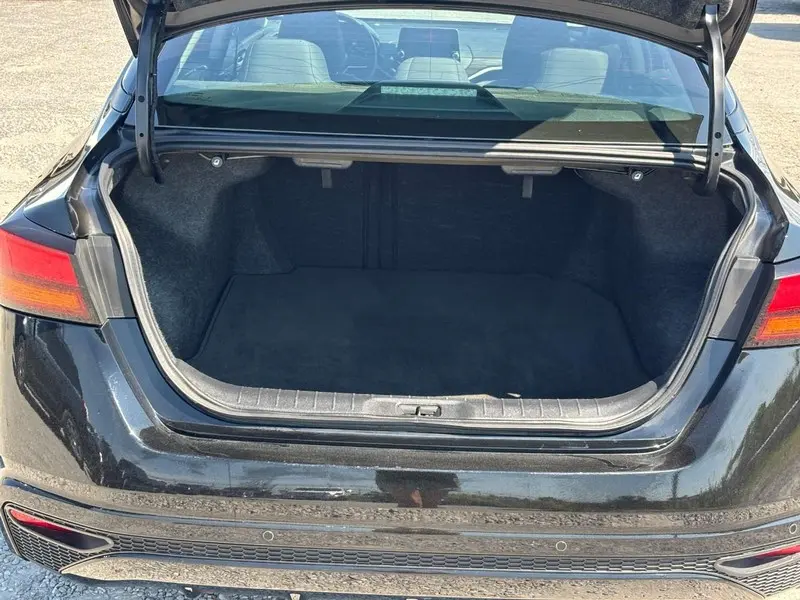 2025 Nissan Altima - $21,995
