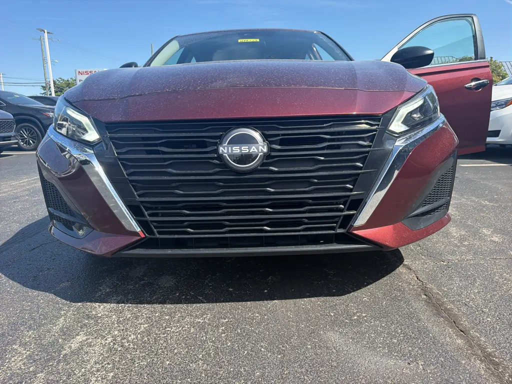 2025 Nissan Altima - $19,995
