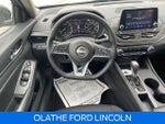 2025 Altima Thumbnail 14