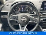 2025 Altima Thumbnail 15